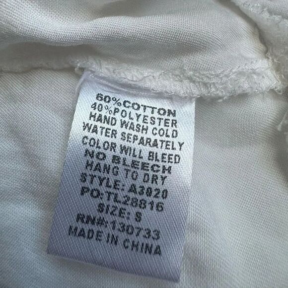 Umgee White Floral Embroidered Off The Shoulder Top S Cotton blend Boho Peasant - Picture 7 of 8